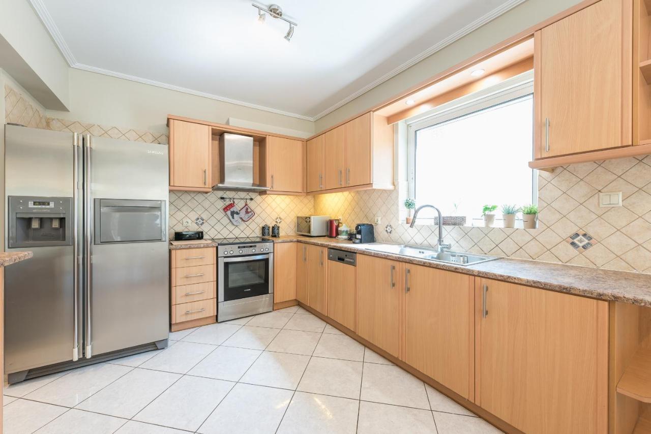 Luxury And Spacious Apt For 8 Guests New Features April 2025 Athens Exterior photo