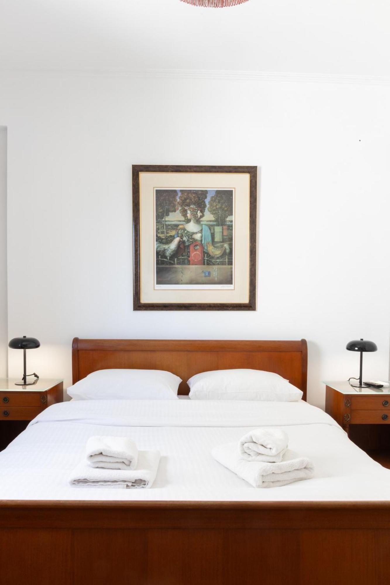 Luxury And Spacious Apt For 8 Guests New Features April 2025 Athens Exterior photo